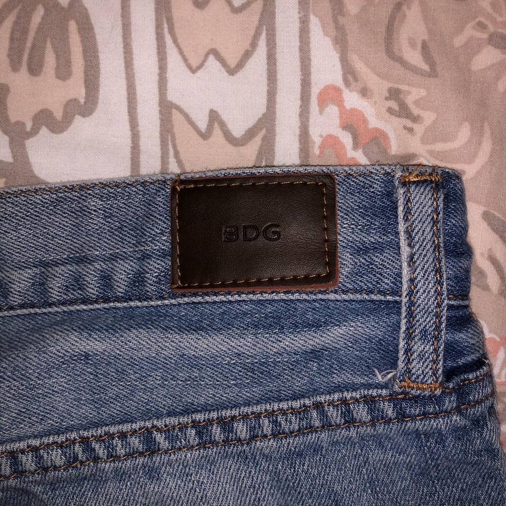 BDG Tomgirl Distressed Denim Shorts - Picture 3 of 7